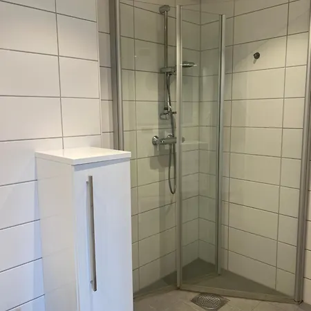 Apartment Fin Med Parkering!